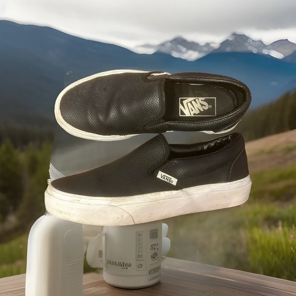 Vans Perf Leather Asher Slip On Skate Sneakers Shoes Mens 5 (W 3.5) Black 721278